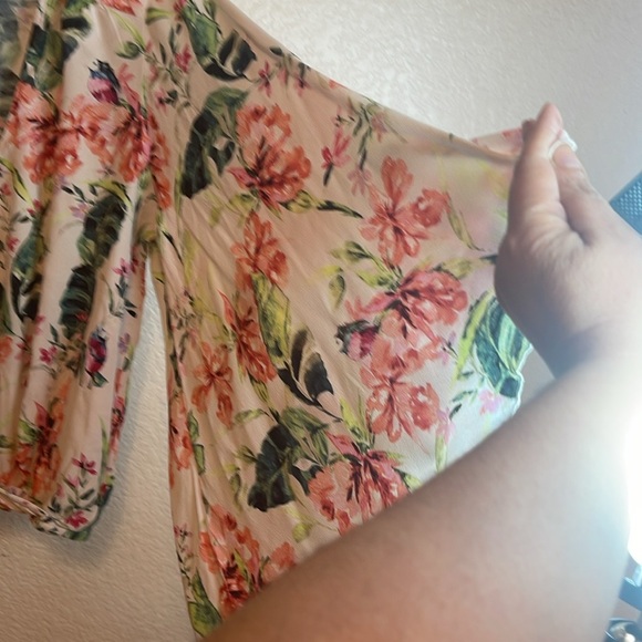 Floral Blouse with Bell Sleeves - Picture 6 of 11